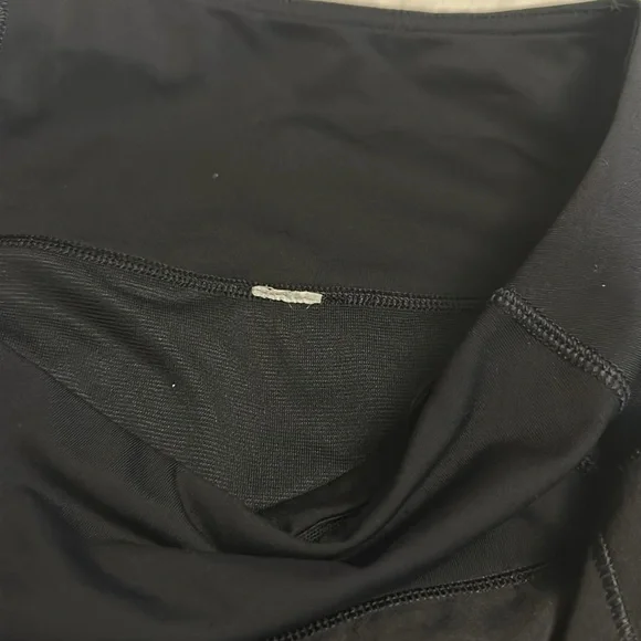 lululemon athletica Women's Black Athletic Shorts - Picture 5 of 8